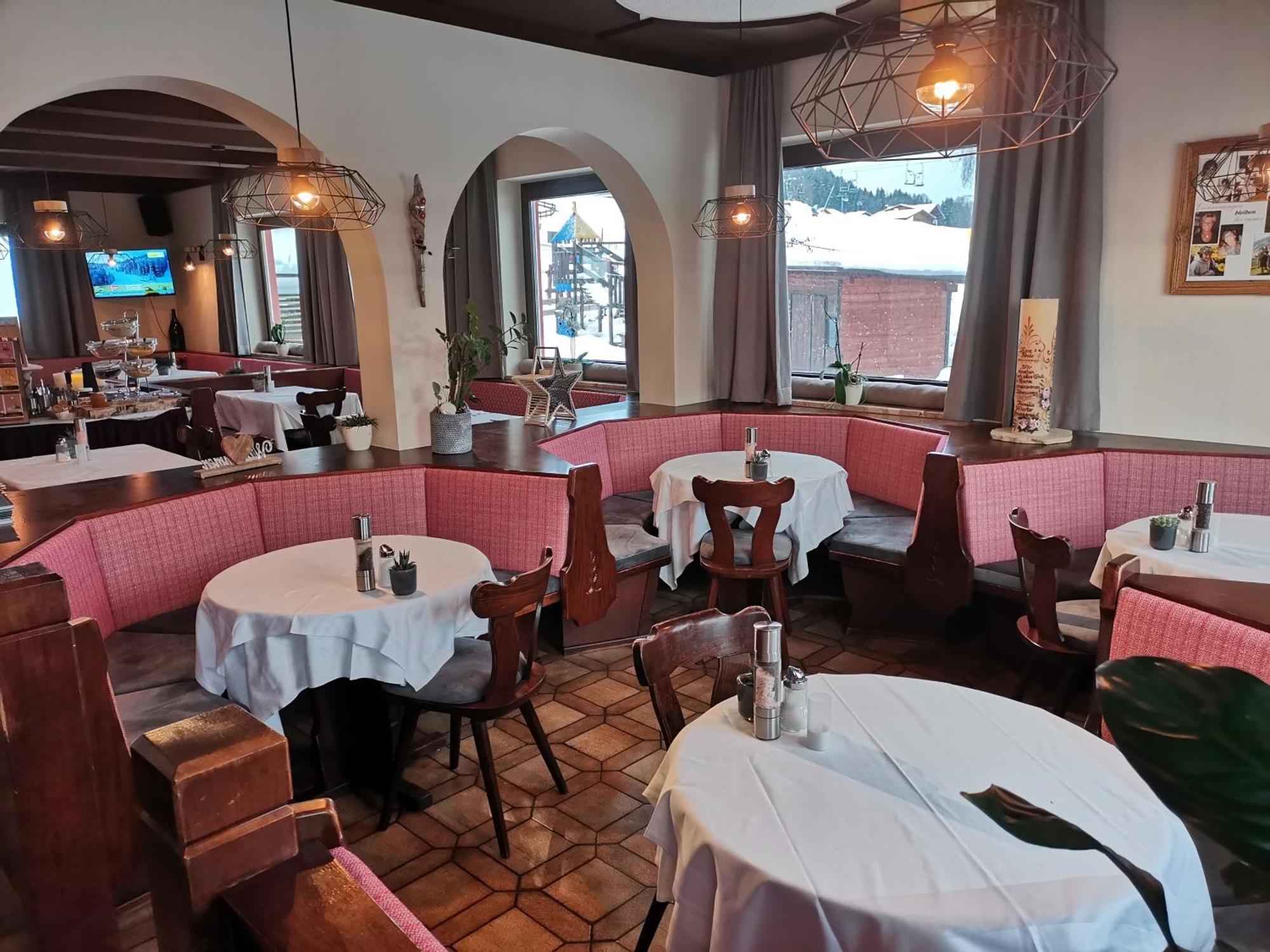Hotel Pariente Шладминг Екстериор снимка