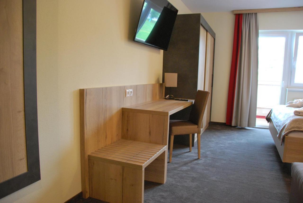 Hotel Pariente Шладминг Екстериор снимка